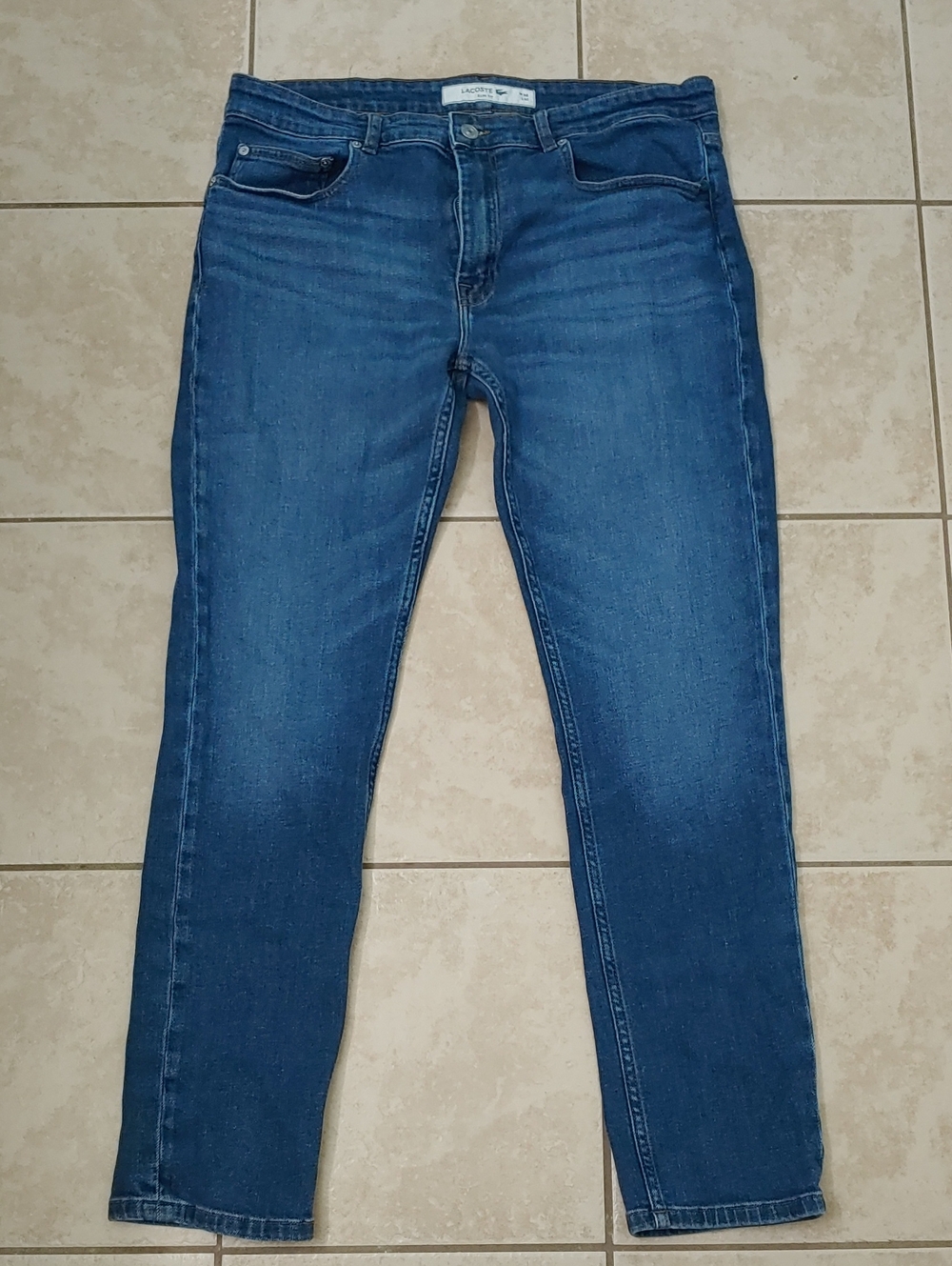 Lacoste Men's Slim Fit Jeans Size 36x32 Medium Wash Denim
